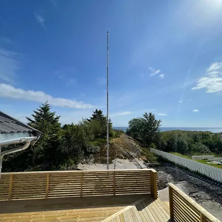 House In The Heart Of Lofoten With Spectacular View Ferienhaus Reine