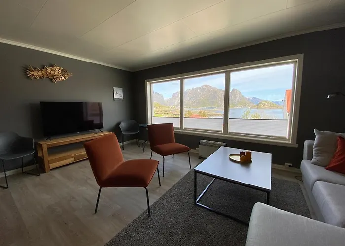 House In The Heart Of Lofoten With Spectacular View Tatil Evi Reine